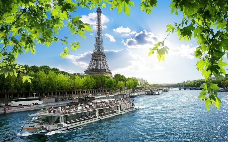 Seine River Cruise, Paris